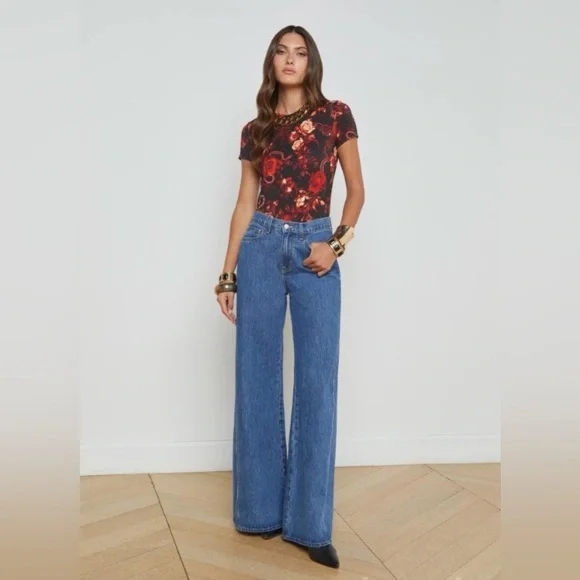 L'AGENCE Ressi Baroque Floral Tee 🌹 Red and Black 🌹Short Sleeve 🌹Size XXS 🌹 NWT - Picture 4 of 9